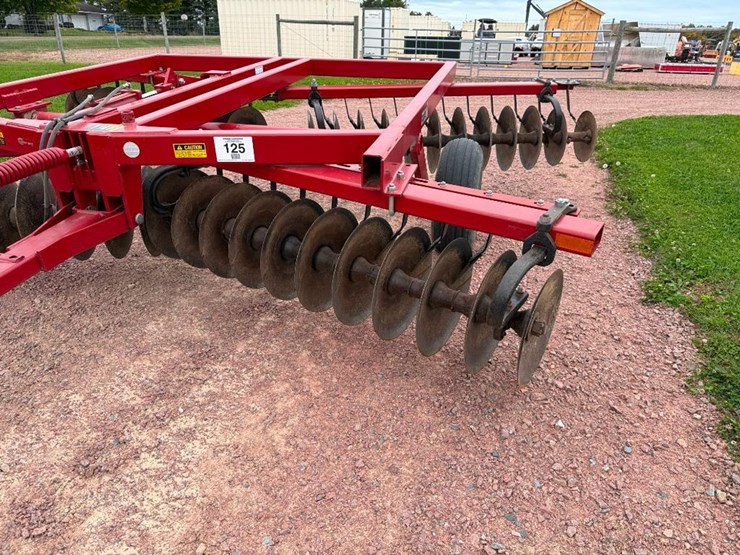 case-ih-3800-image-13