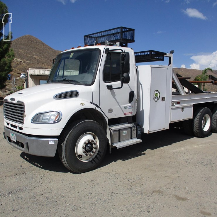 2018 FREIGHTLINER BUSINESS CLASS M2 106