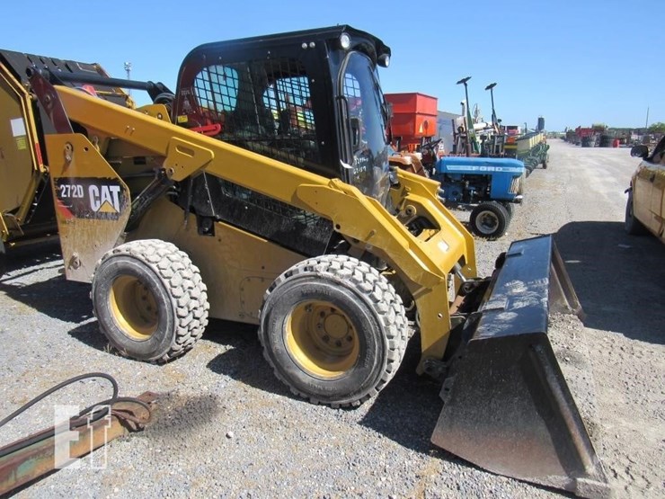 2014-caterpillar-272d-image-1