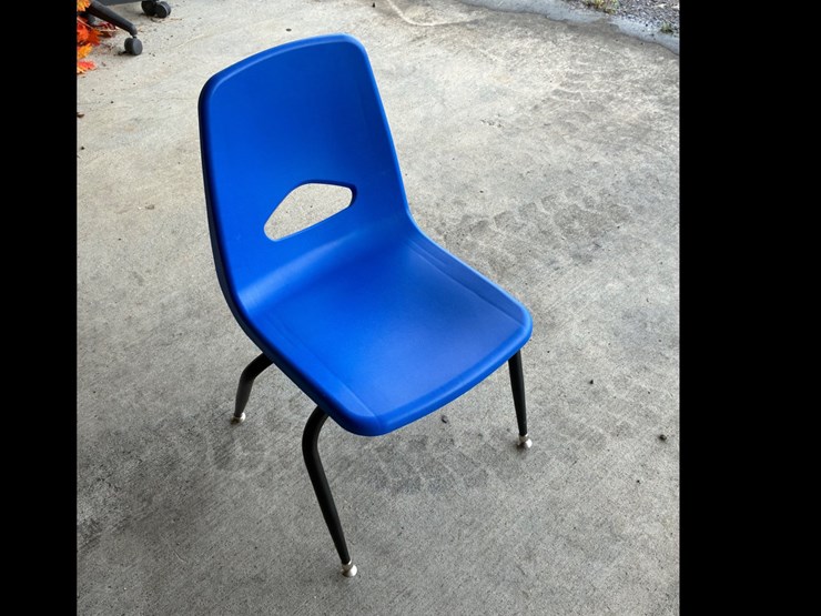 #118-•-(5)-chairs-image-1
