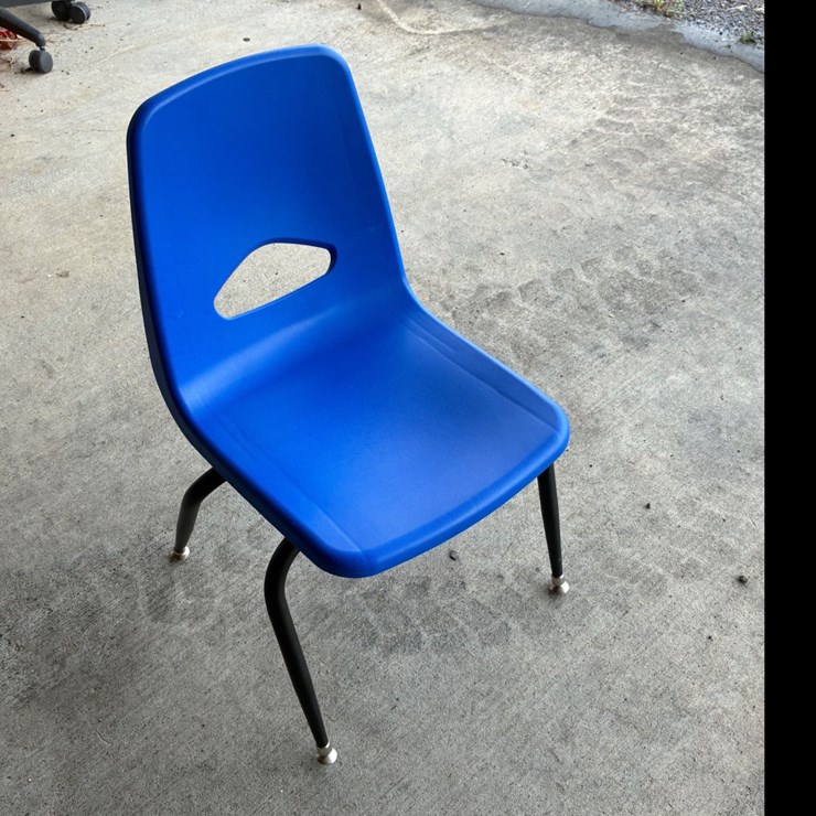 #118 • (5) CHAIRS