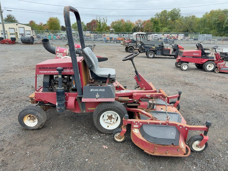 toro-groundsmaster-325d-image-5