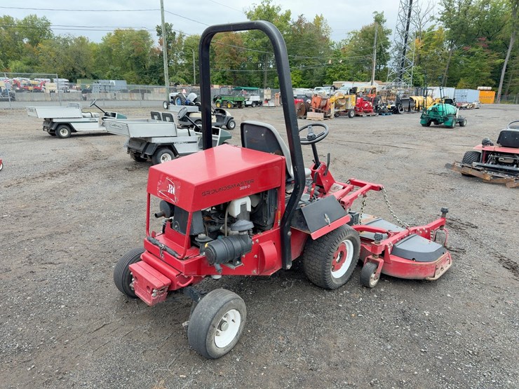 toro-groundsmaster-328d-image-4