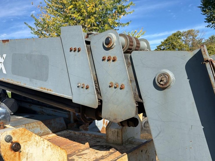 2004-terex-th644c-image-16