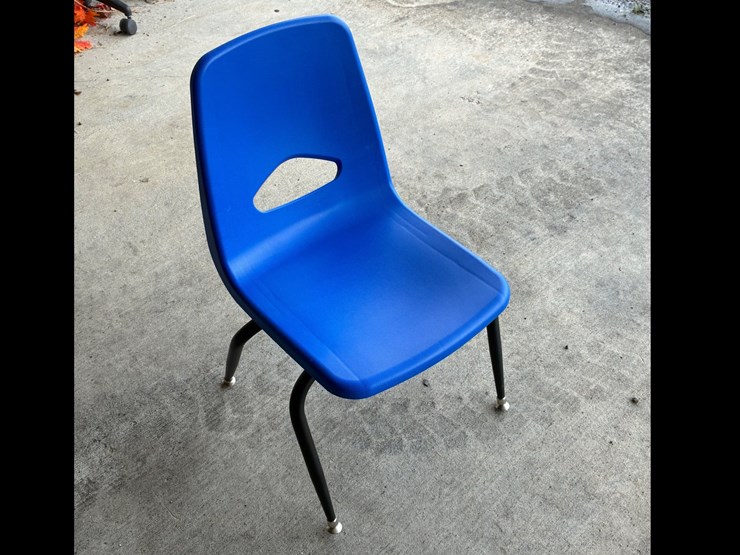 #103-•-(5)-chairs-image-1