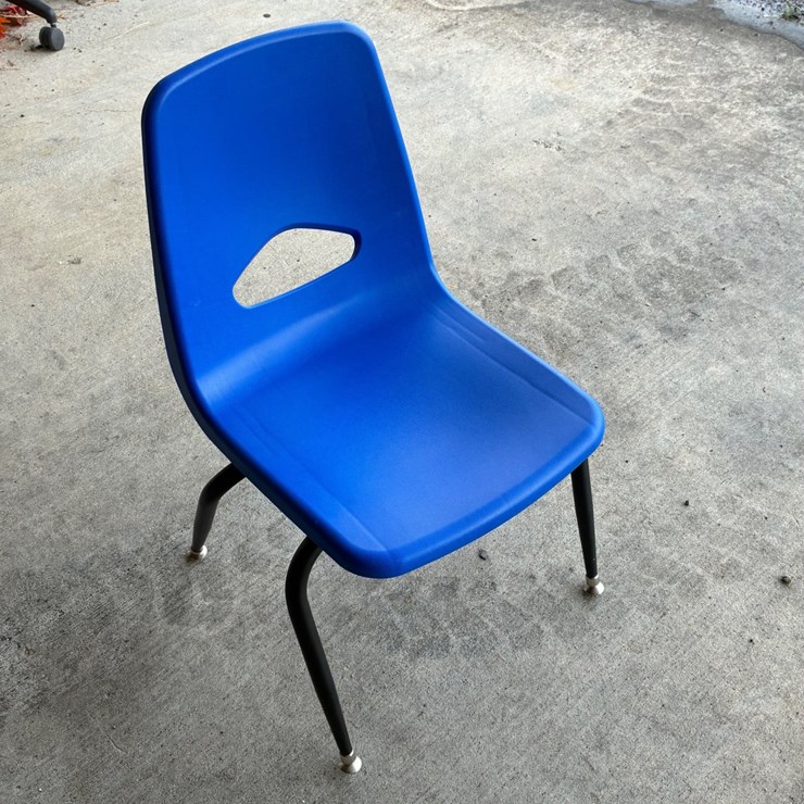 #103 • (5) CHAIRS