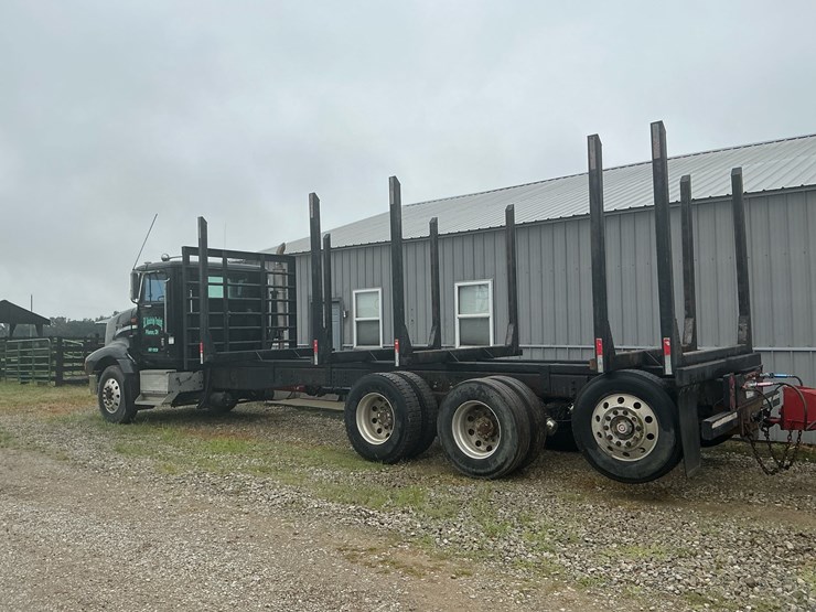 #125-•-1996-international-log-truck-image-3