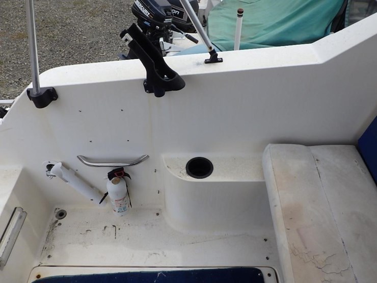 1994-excel-26'-boat-image-18