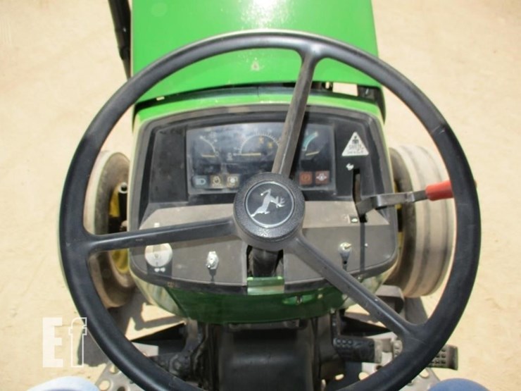 1995-john-deere-5200-image-11