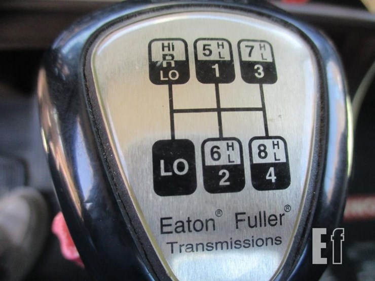 2014-kenworth-t800-image-12
