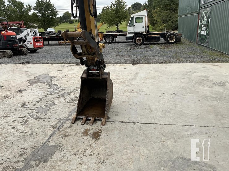 2016-caterpillar-308e2-cr-image-11