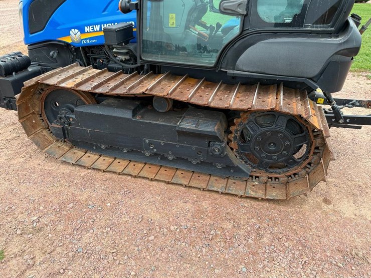 new-holland-tk4.100m-image-7