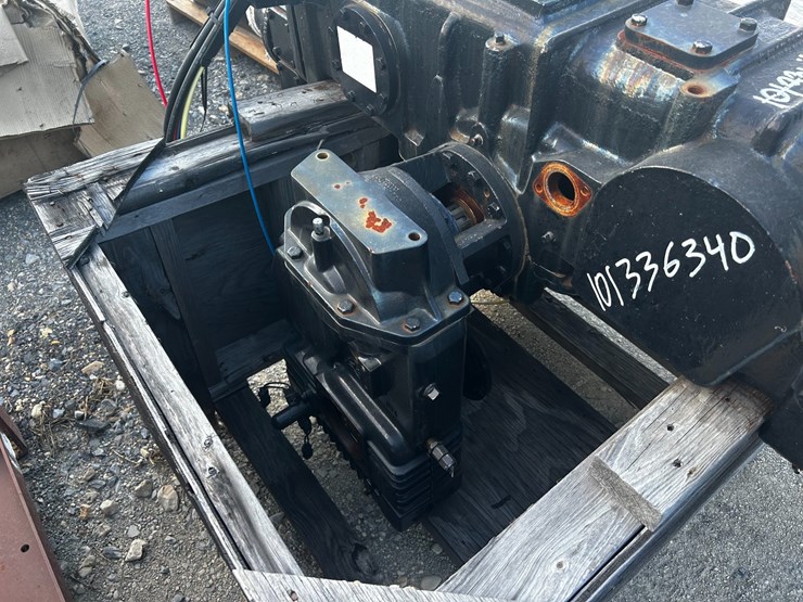 #8393-•-main-centrifugal-water-pump-for-firetruck-image-5