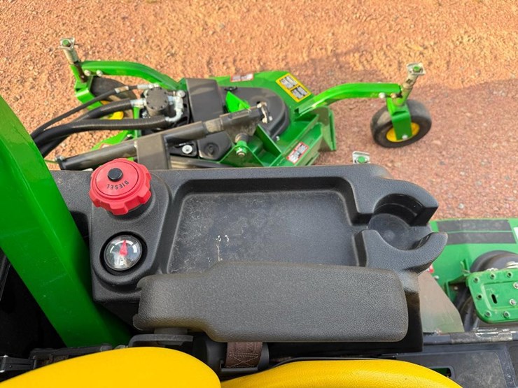 2016-john-deere-1600-turbo-image-36