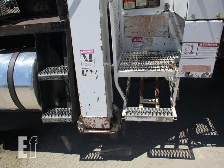 2014-kenworth-t800-image-29