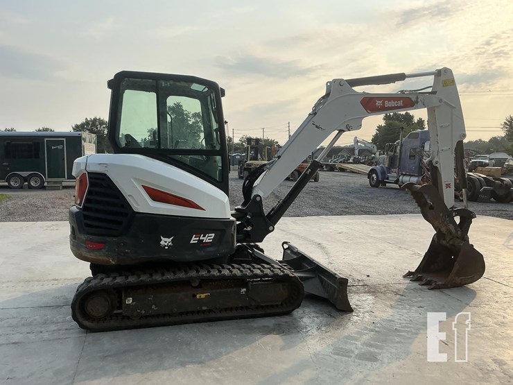 2023-bobcat-e42r2-image-5