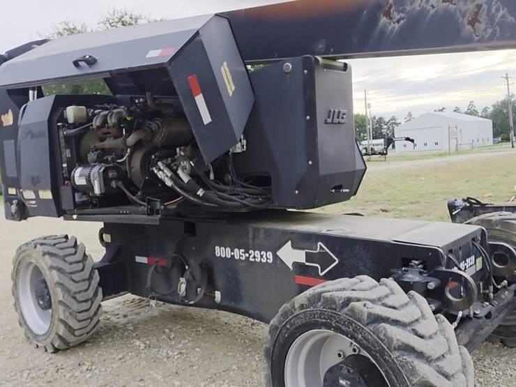 2015-jlg-800aj-image-10