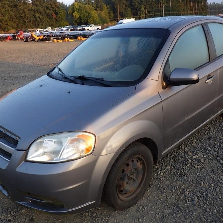 2011 Chevrolet Aveo LT Sedan