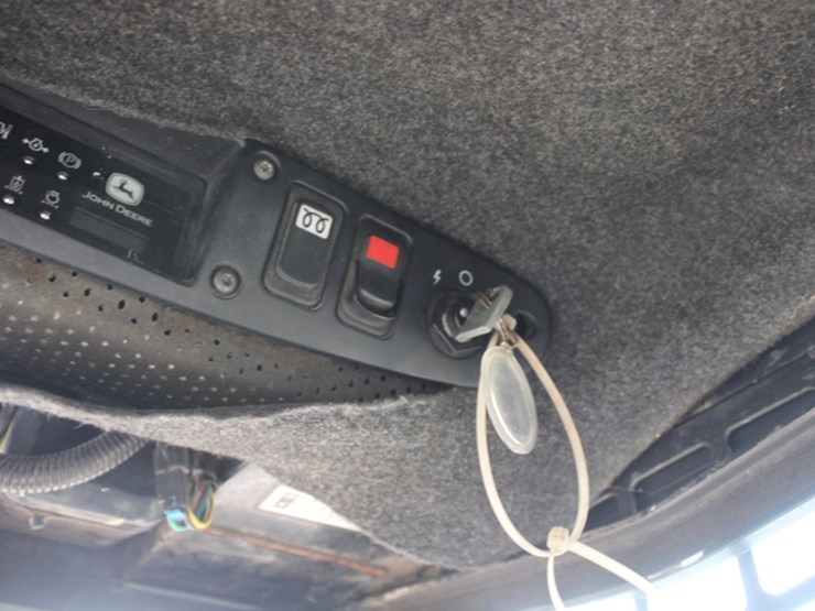 john-deere-260-image-26