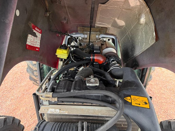 case-ih-jx1070c-image-40