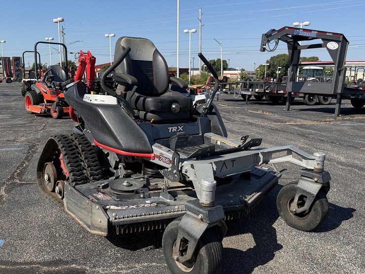 2022-altoz-trx766i-zero-turn-mower-66"-deck-image-3