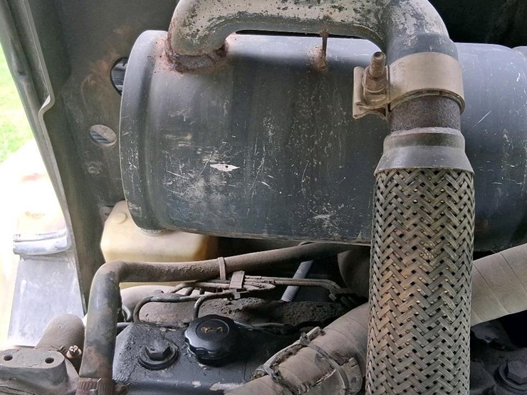 2002-caterpillar-906-image-28