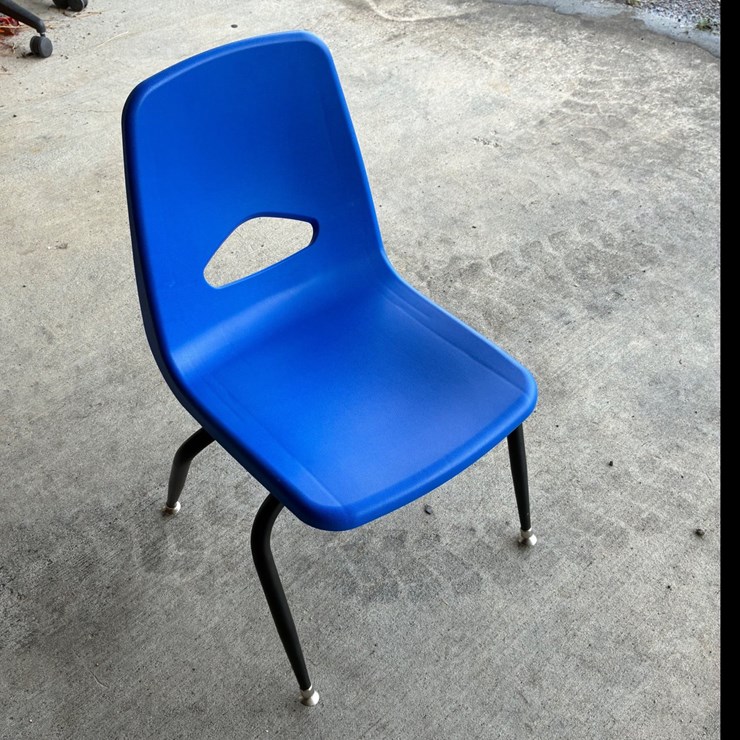 #109 • (5) CHAIRS