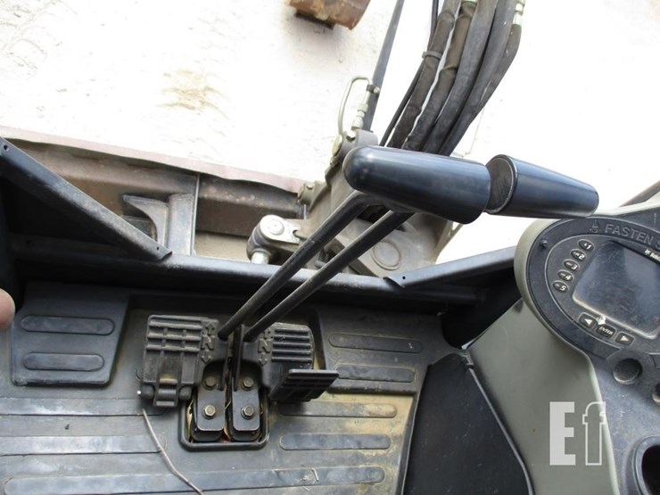 2016-bobcat-e35-image-11