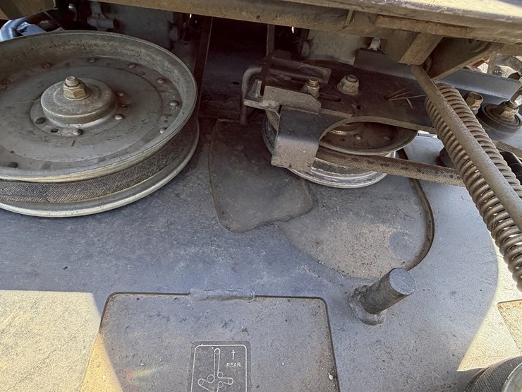 2022-altoz-trx766i-zero-turn-mower-66"-deck-image-35