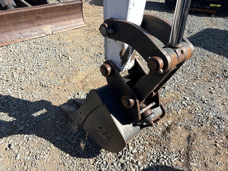 bobcat-e50-image-36