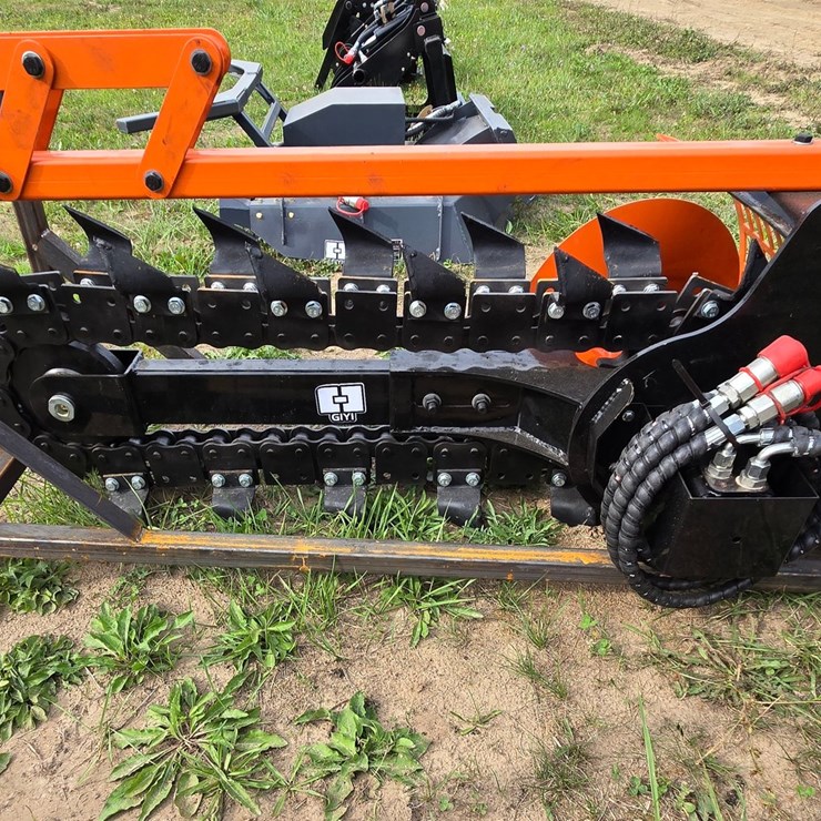 #2070 • (Edmore)Mini Trencher 39"