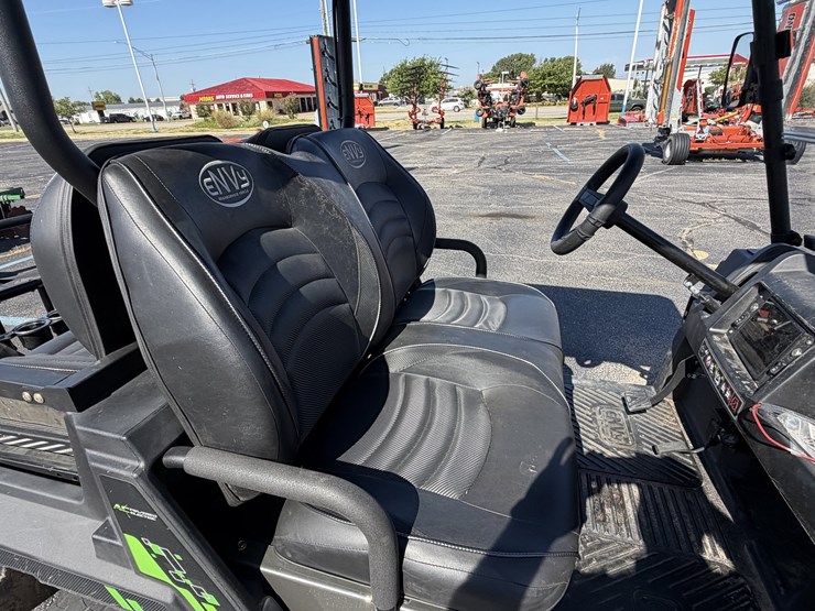 envy-nv4-neighborhood-vehicle-image-6