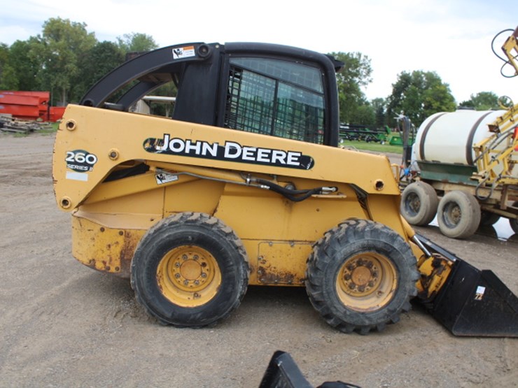 john-deere-260-image-13