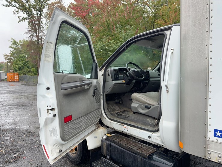 2008-ford-f650xl-image-16