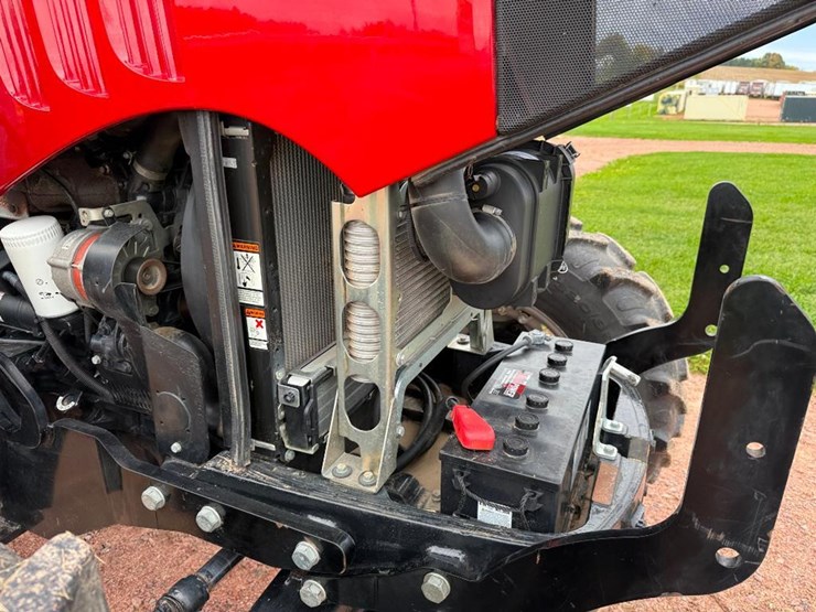 case-ih-farmall-85u-image-46