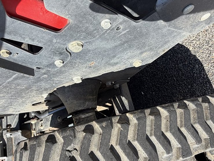 2022-altoz-trx766i-zero-turn-mower-66"-deck-image-18
