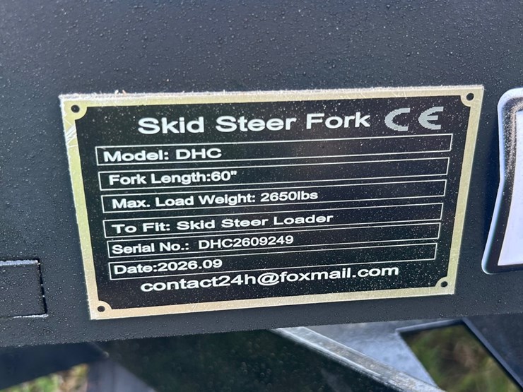 #151-•-skid-steer-forks-image-2