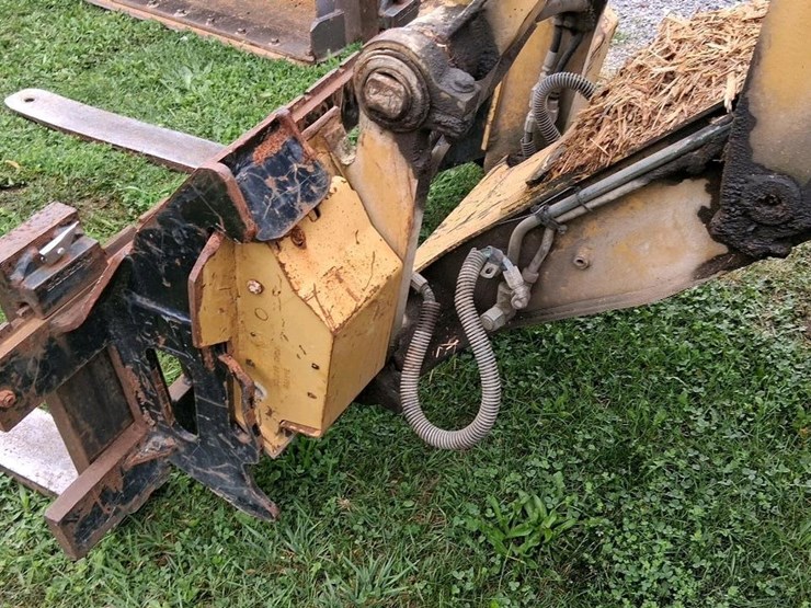 2002-caterpillar-906-image-12