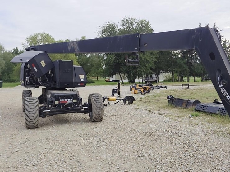 2015-jlg-800aj-image-5