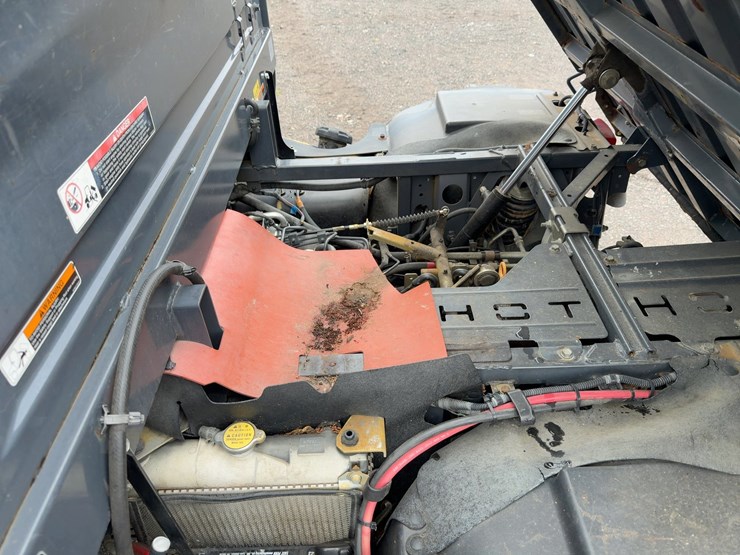 2014-kubota-rtv-x1100c-image-14