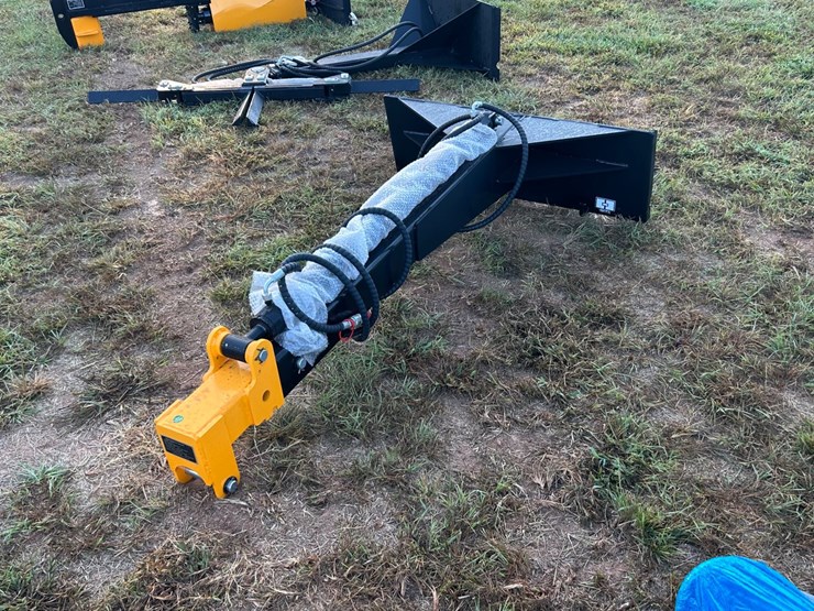 #163-•-quick-attach-telescopic-boom-image-1