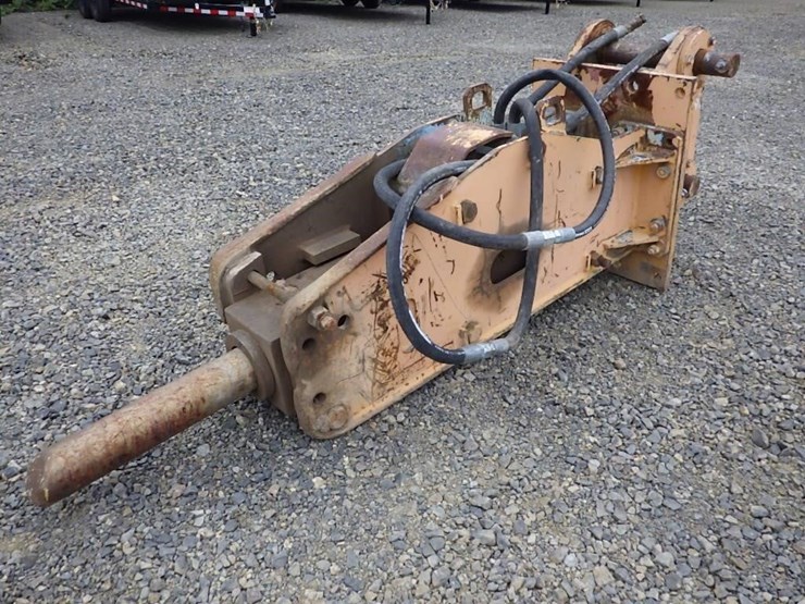 excavator-hydraulic-breaker-image-1