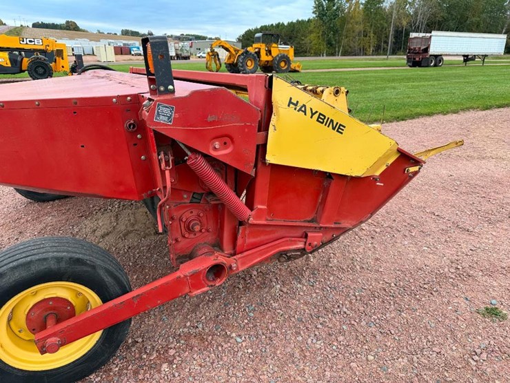new-holland-1465-image-12