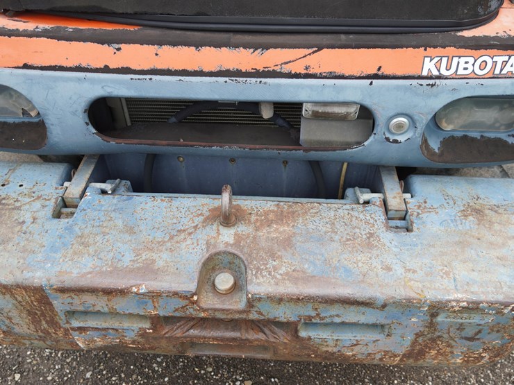 2005-kubota-r520s-image-38