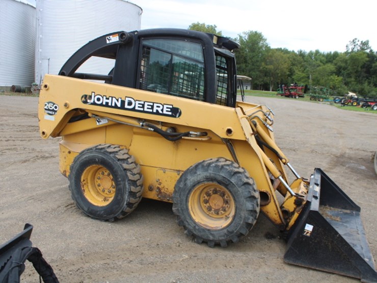 john-deere-260-image-14