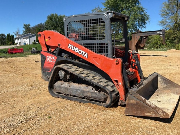 2014-kubota-svl75-2-image-7