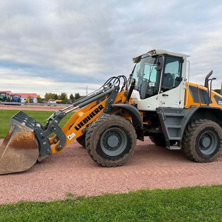 2022 LIEBHERR L526