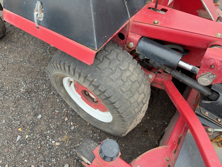 toro-groundsmaster-328d-image-7