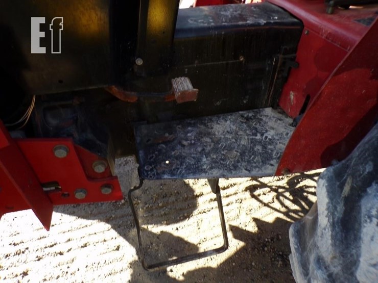 1996-case-ih-4230-image-14