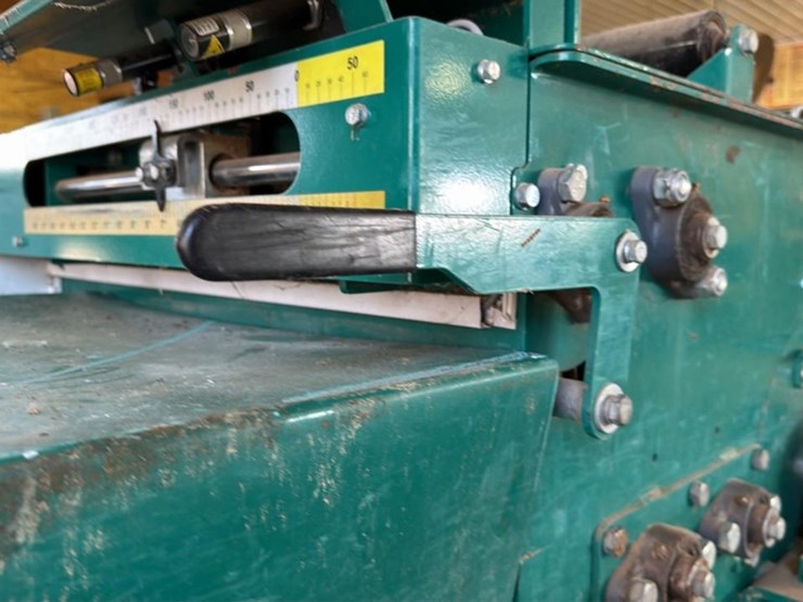 #129-•-2015-wood-mizer-eg300-multirip-edger-image-10